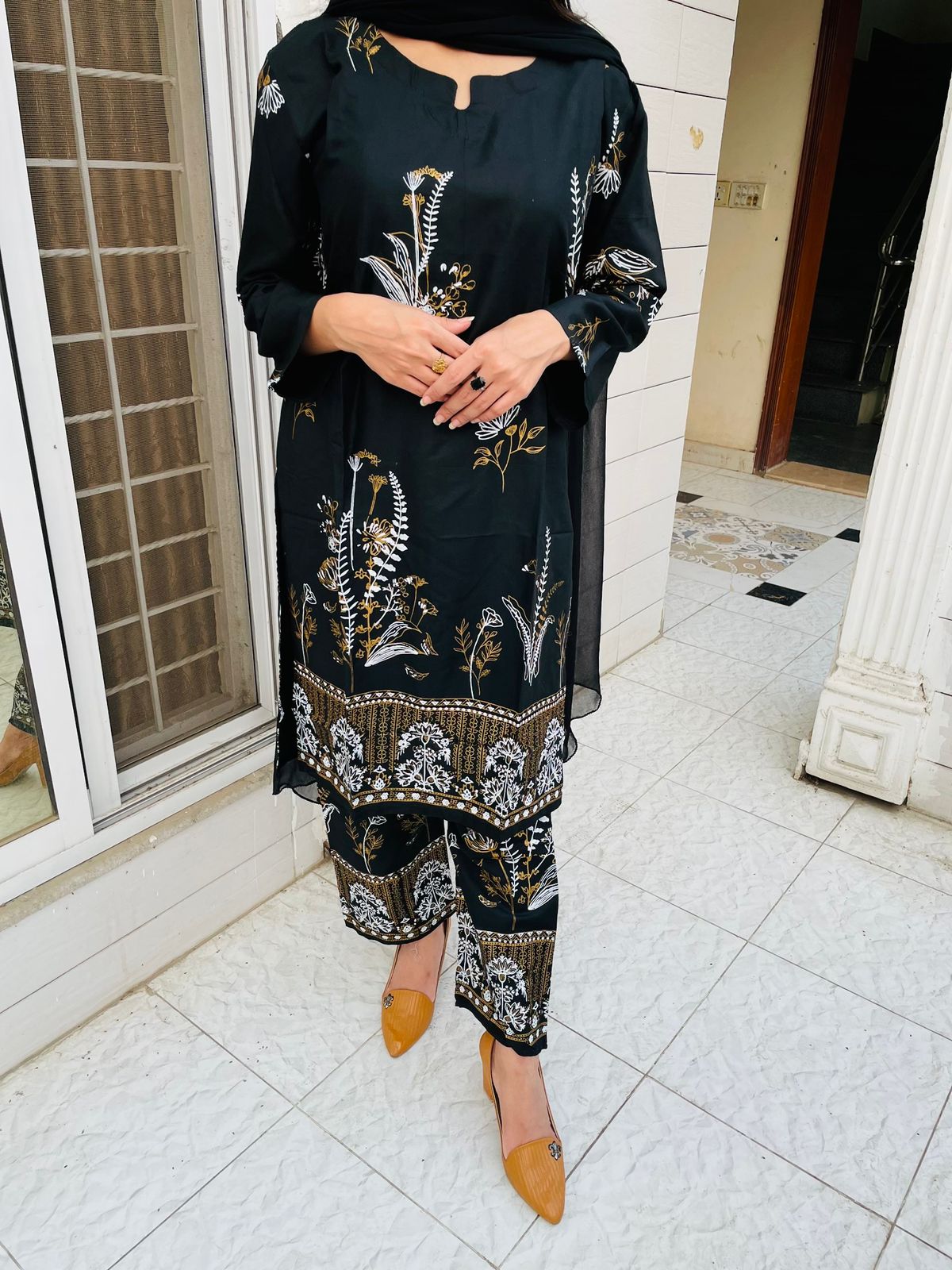Stitched Block Printed Lilen Collection 2 pc MS10